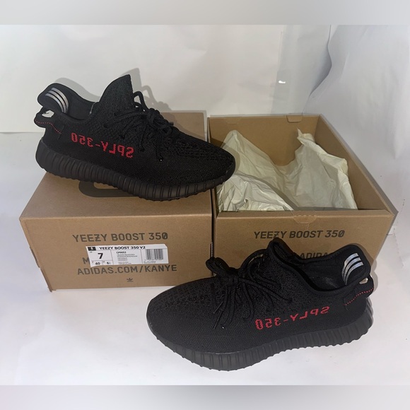 Adidas Yeezy Boost 350 V2 Black with Red words Kanye Sneakers BRAND NEW - Picture 1 of 5